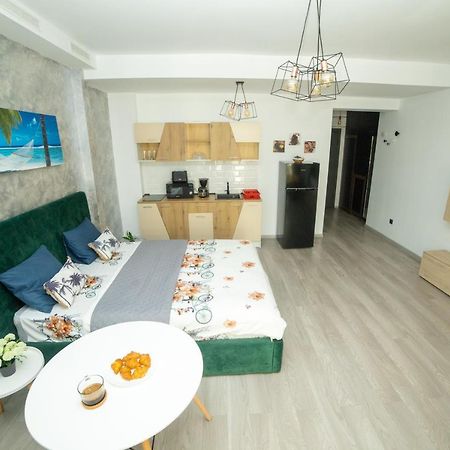 Studio 60 By The Beach Mamaia, Free Parking Casa Del Mar 外观 照片